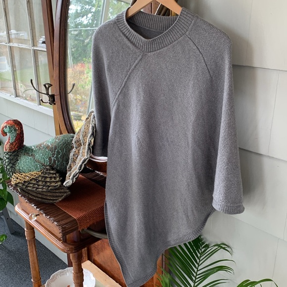 HOLD Lululemon athletica Poncho Merino Wool Sweater Pullover - Picture 8 of 8